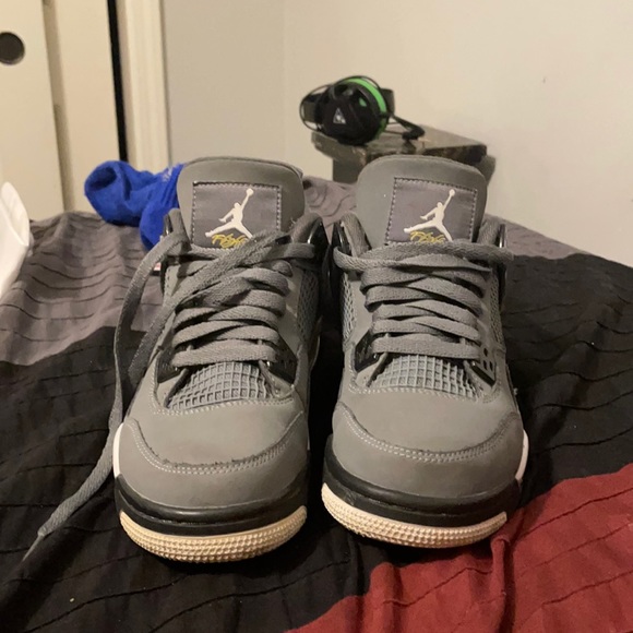 Jordan Other - Jordan 4 cool grey size 5.5 youth